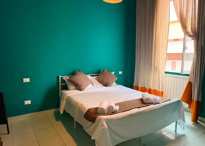 Tarshito Gallery House בית הארחה רומא
